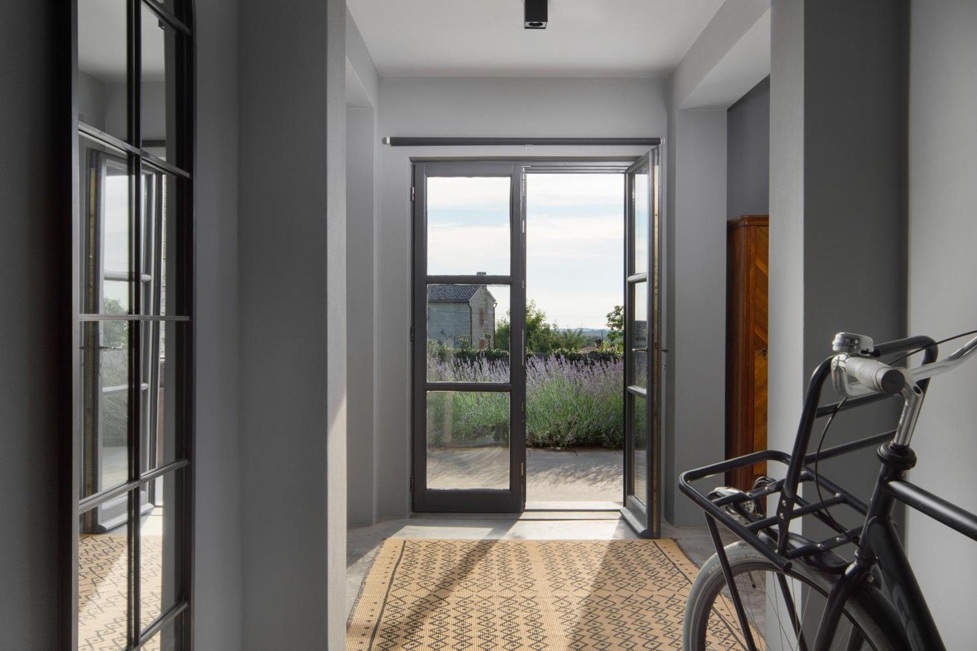 Br Villas By Rent Istria Radetici Bilik gambar