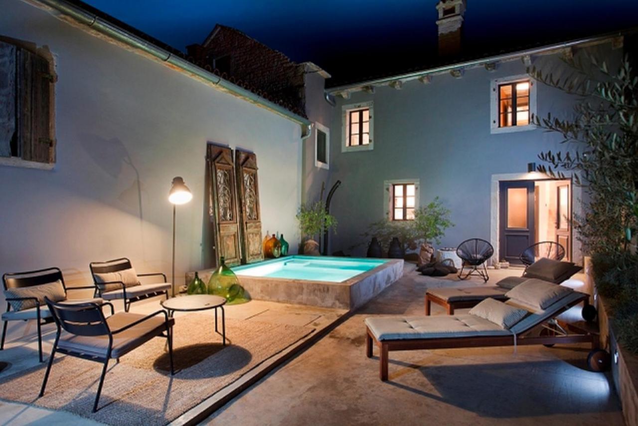 Br Villas By Rent Istria Radetici Luaran gambar